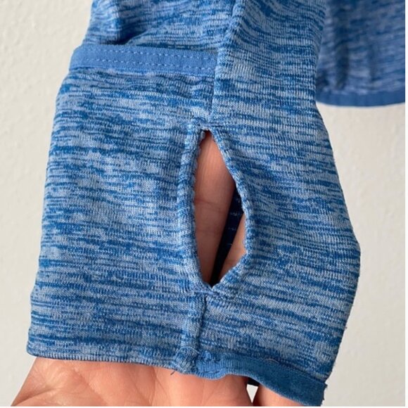 Nike Therma Sphere Element 1/2 Zip Long Sleeve w built in mittens - Picture 4 of 6